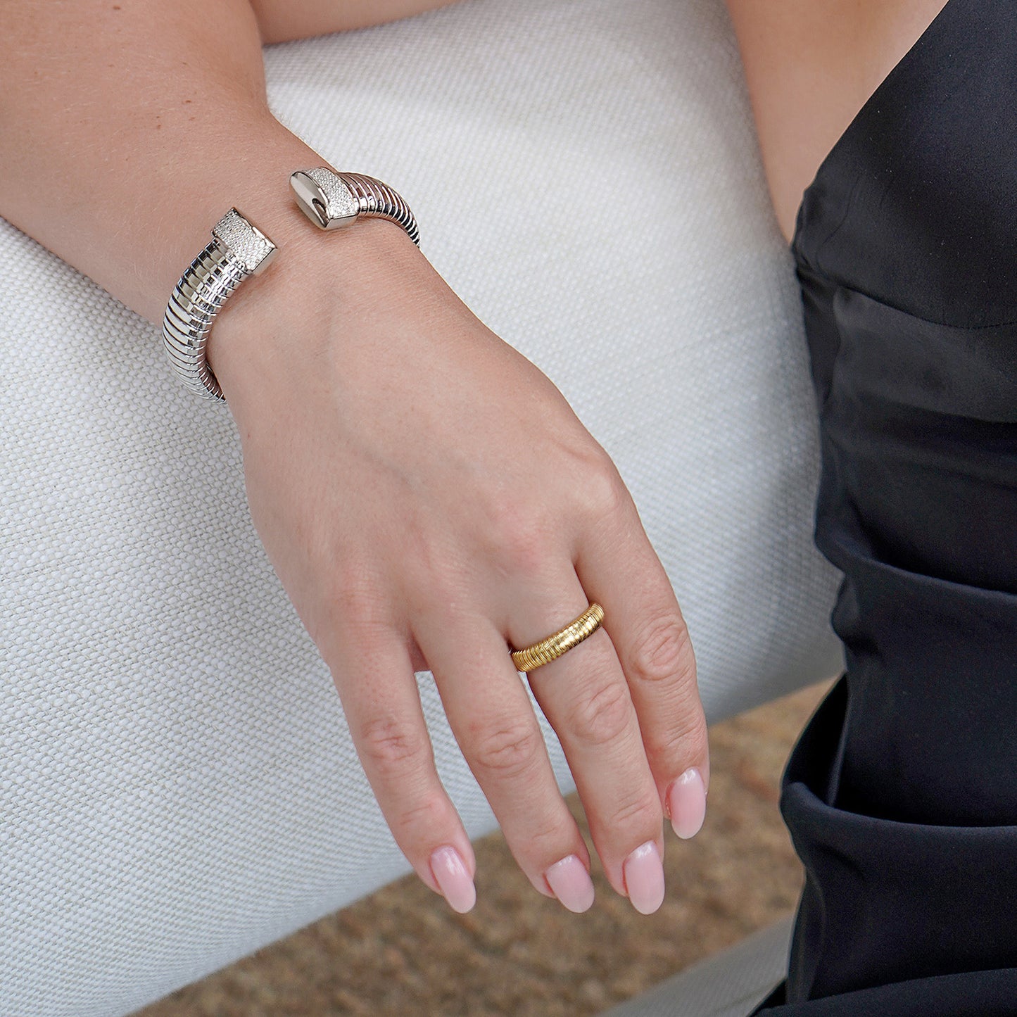 White Statement Snake Coil Cuff-14mm