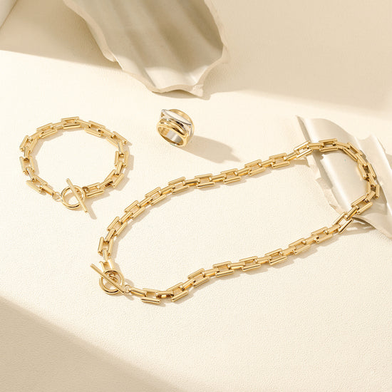 14k Gold Lock Square Bracelet