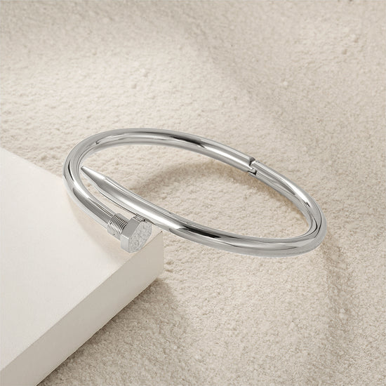 Sharp pointed smooth surface bracelet-NSB1423ST