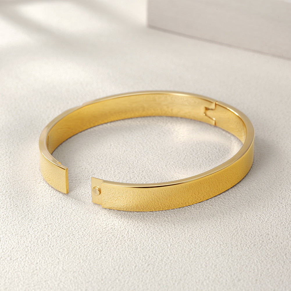 Stainless Steel Creative Smooth Bracelet-NSB1589ST