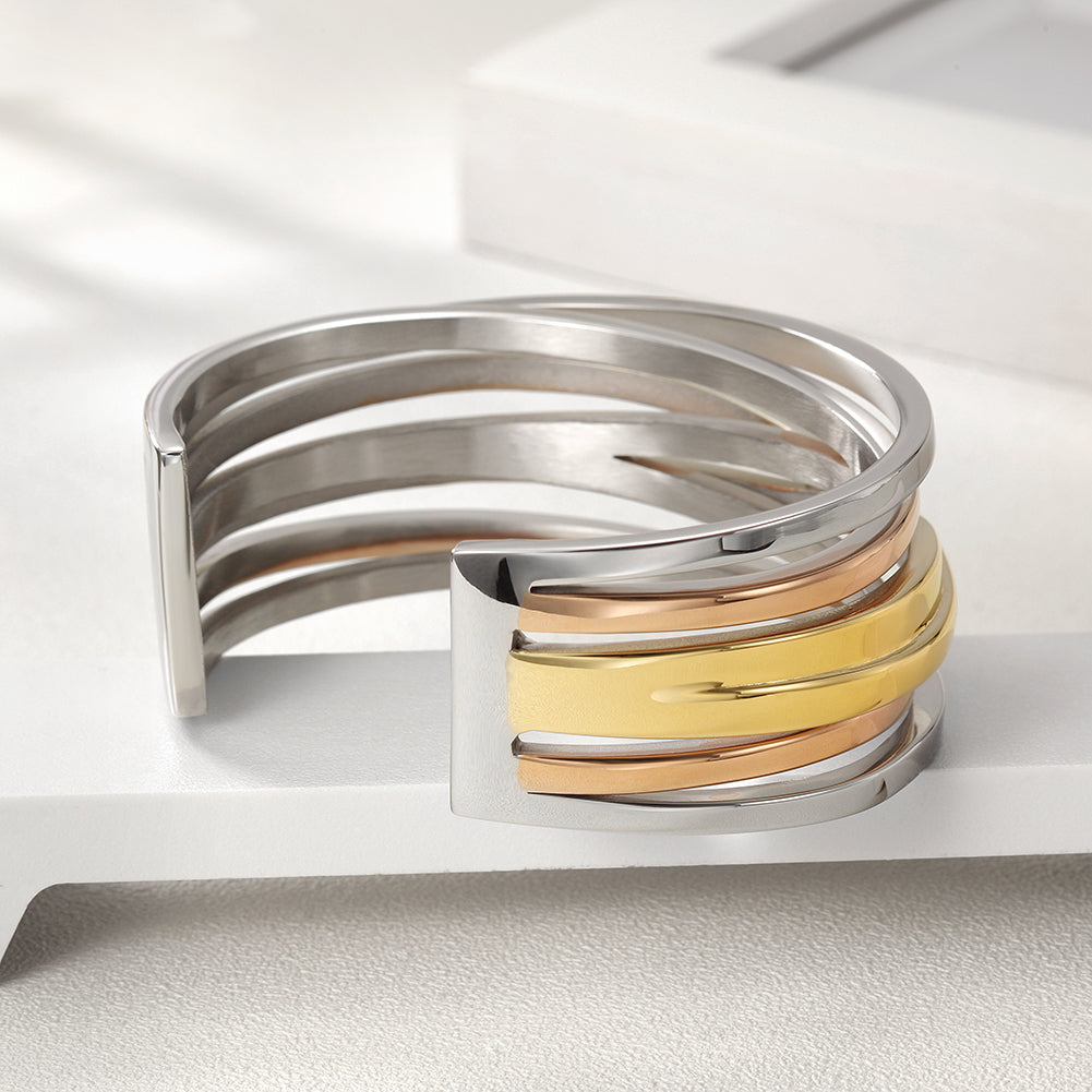 Intercolor layered C-shaped bracelet-NSB1592ST