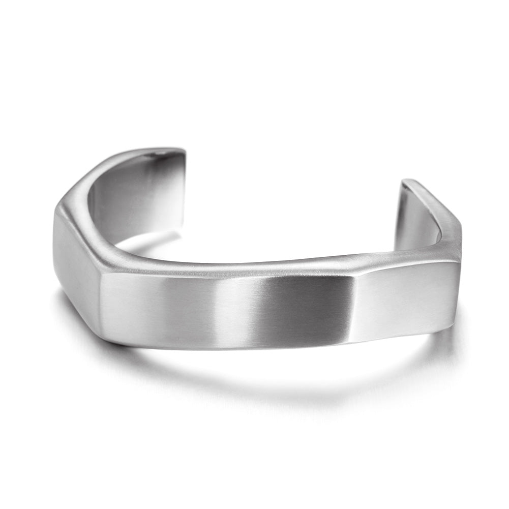 Twisted C-shaped bracelet-NSB1607ST