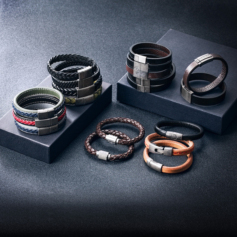 Brown leather bracelet-NSB1646STBRZD