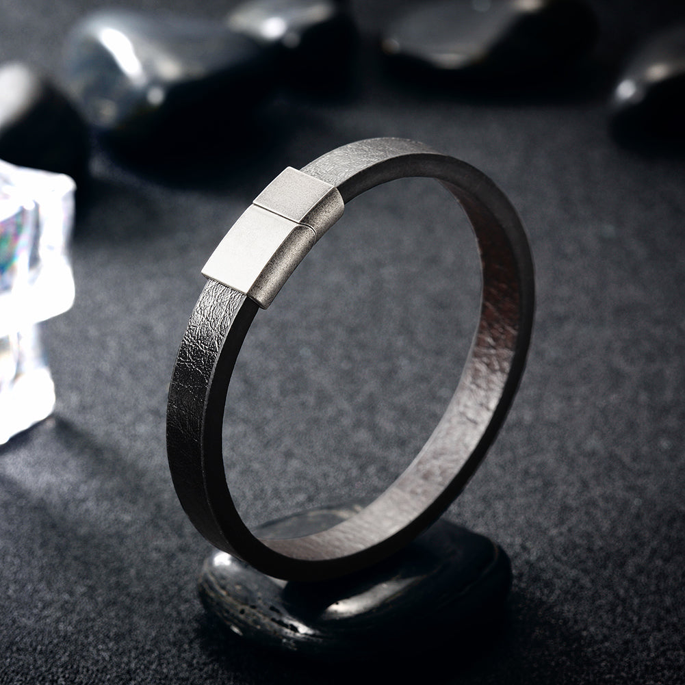 Black leather bracelet-NSB1643STBKBR
