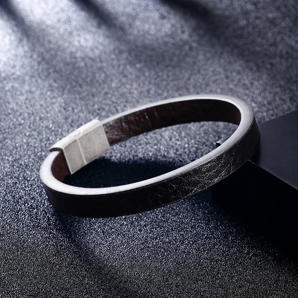 Black leather bracelet-NSB1643STBKBR