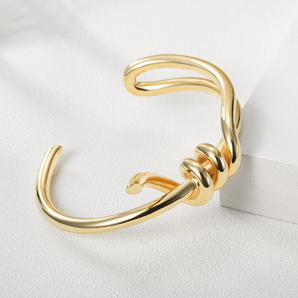 Golden Twisted Creative Bracelet-NSB1656ST