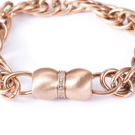 Stainless steel interlocking bracelet-NSB1680ST
