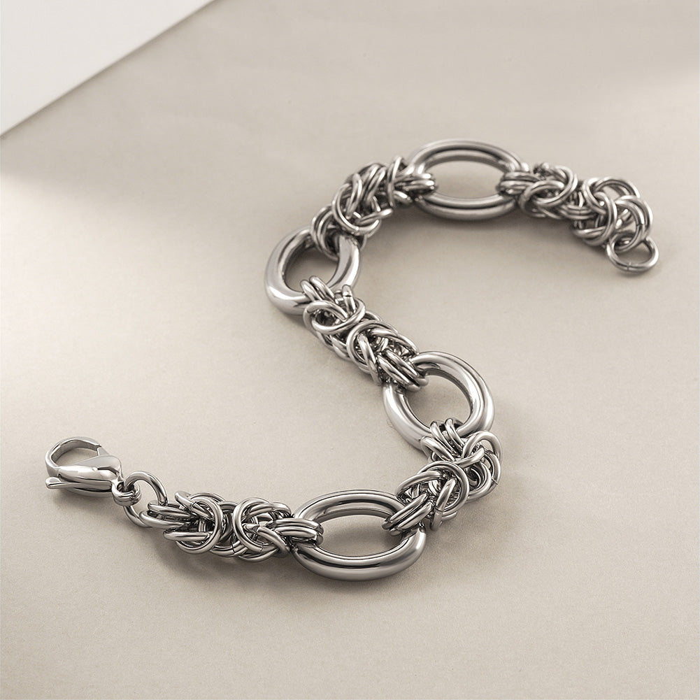 Silver interlocking bracelet-NSB1747STWG