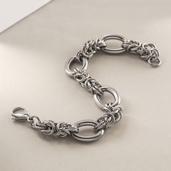Silver interlocking bracelet-NSB1747STWG