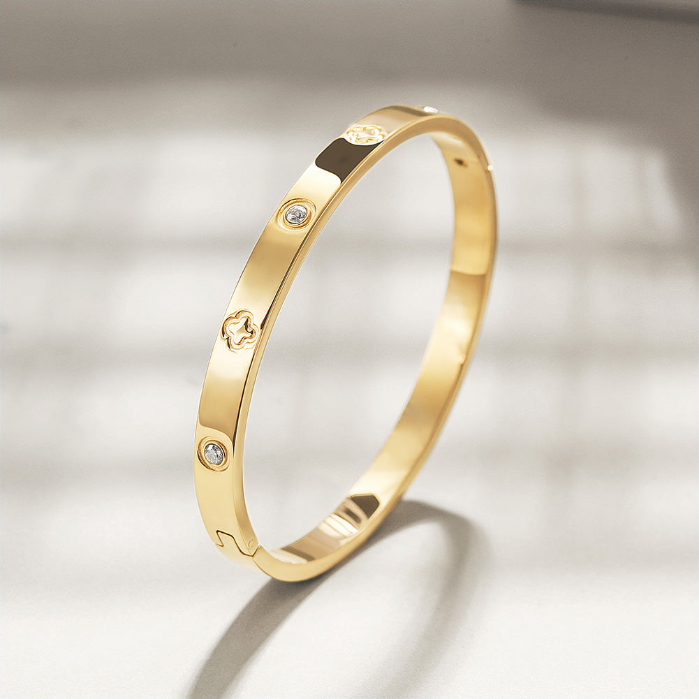Round diamond studded bracelet-NSB1756STGCZD