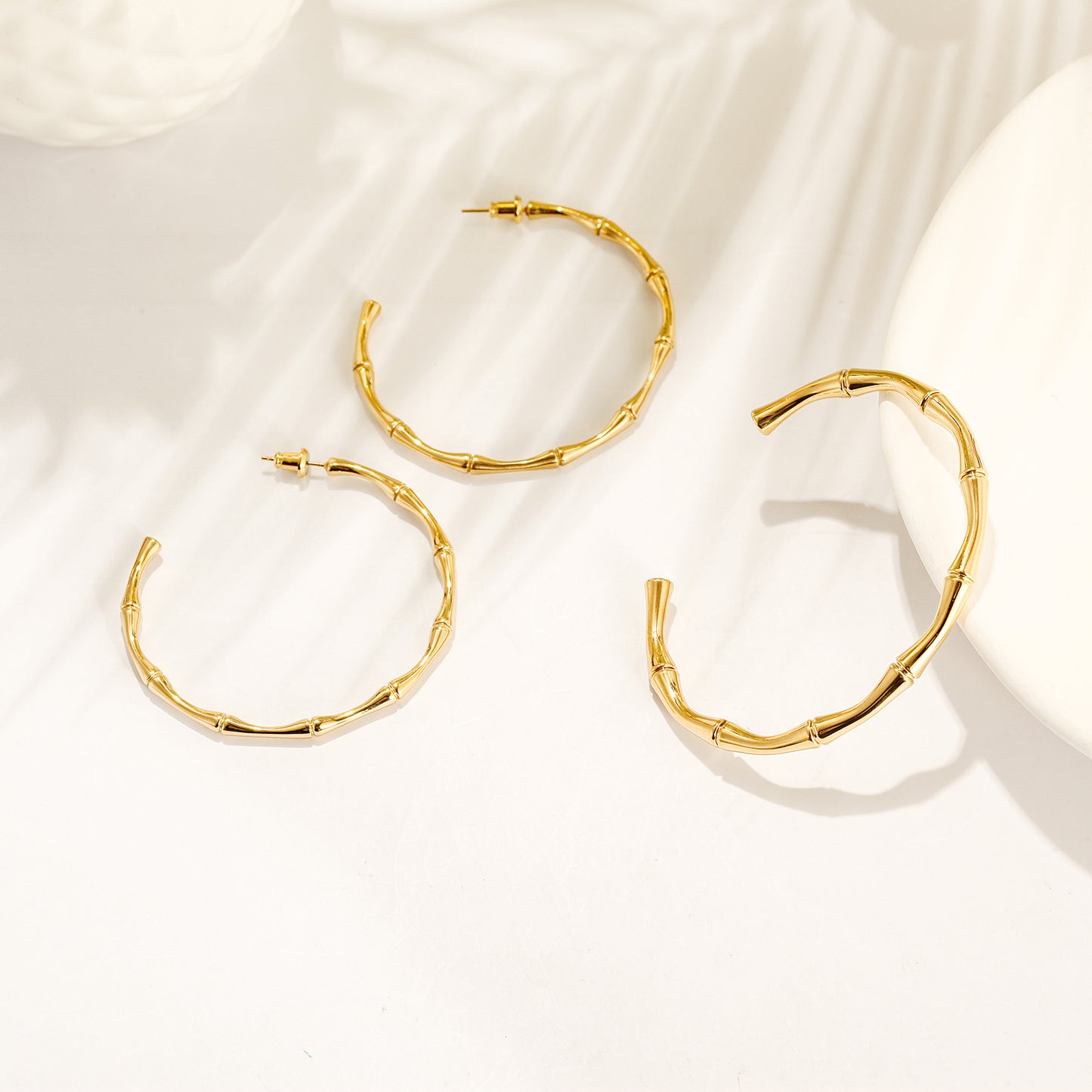 Bone C-shaped bracelet-NSB1811ST