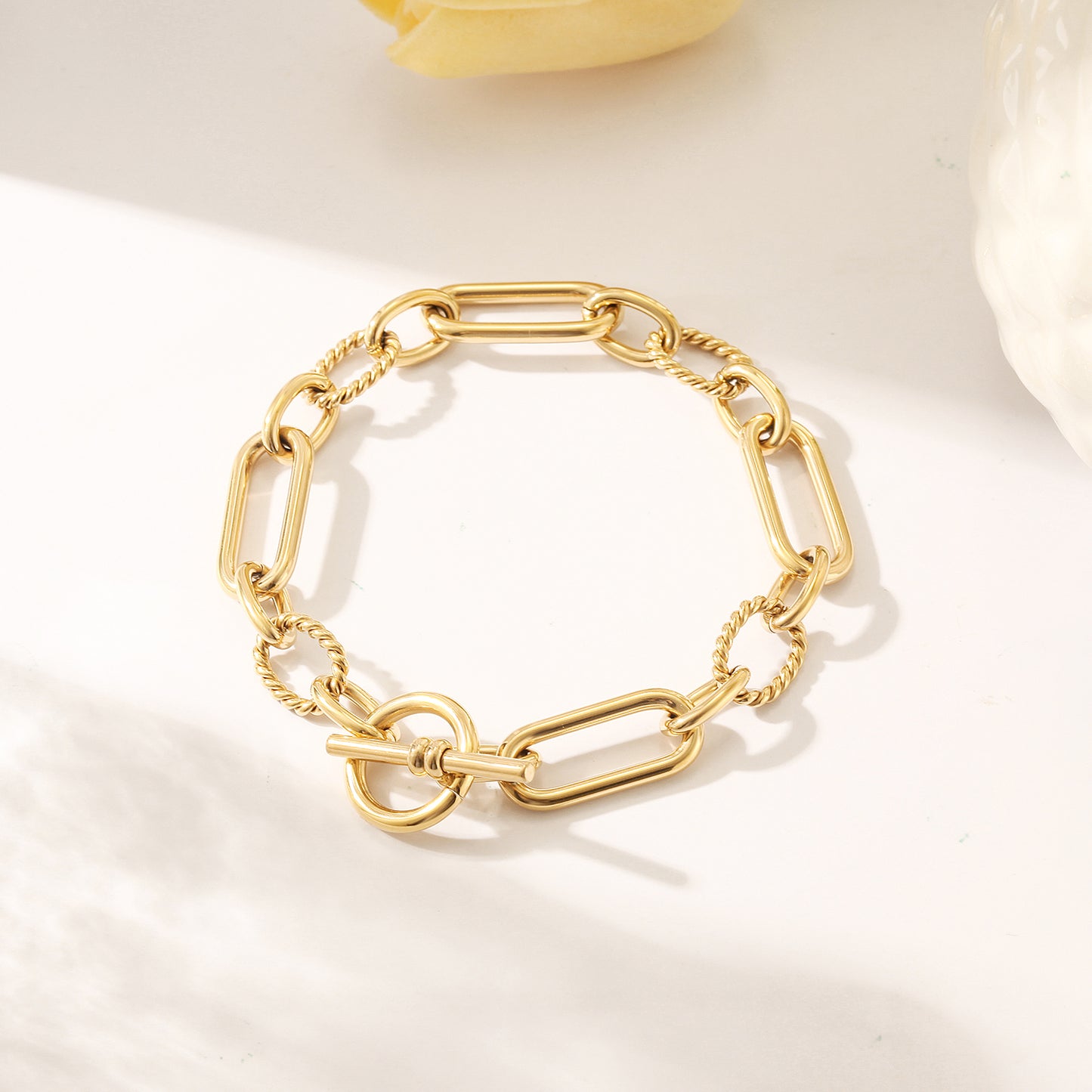 Hollow stainless steel bracelet-NSB1818STGC