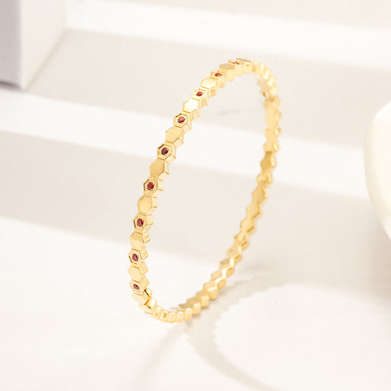 Triangular circular bracelet-NSB1821STGC