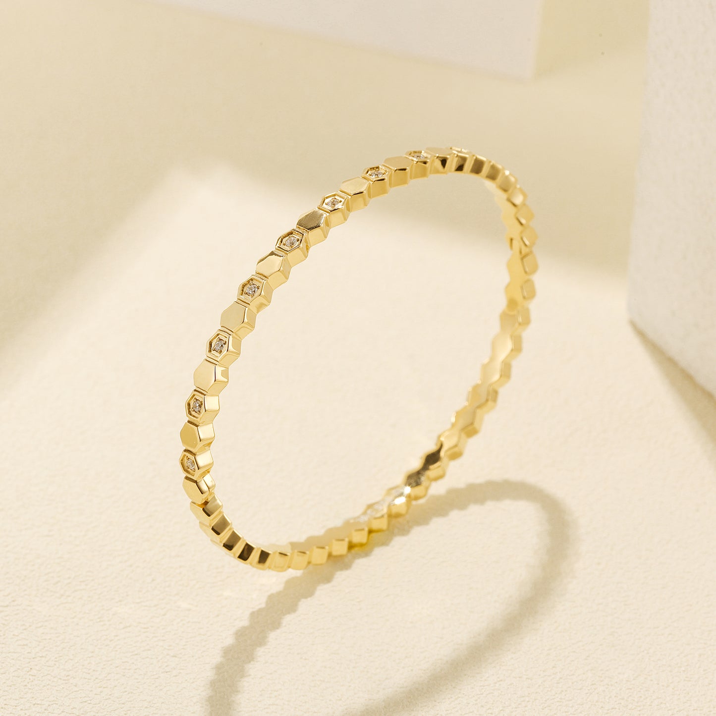 Triangular circular bracelet-NSB1821ST