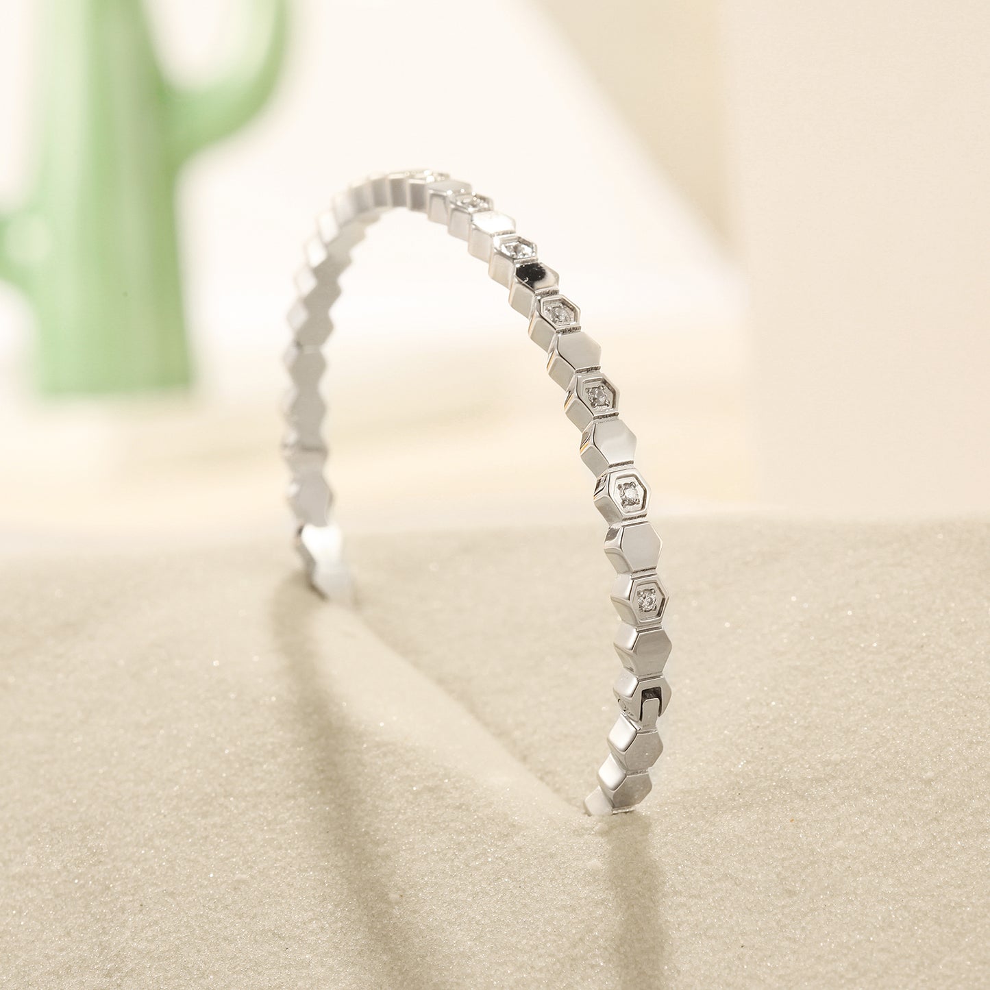 Triangular circular bracelet-NSB1821ST