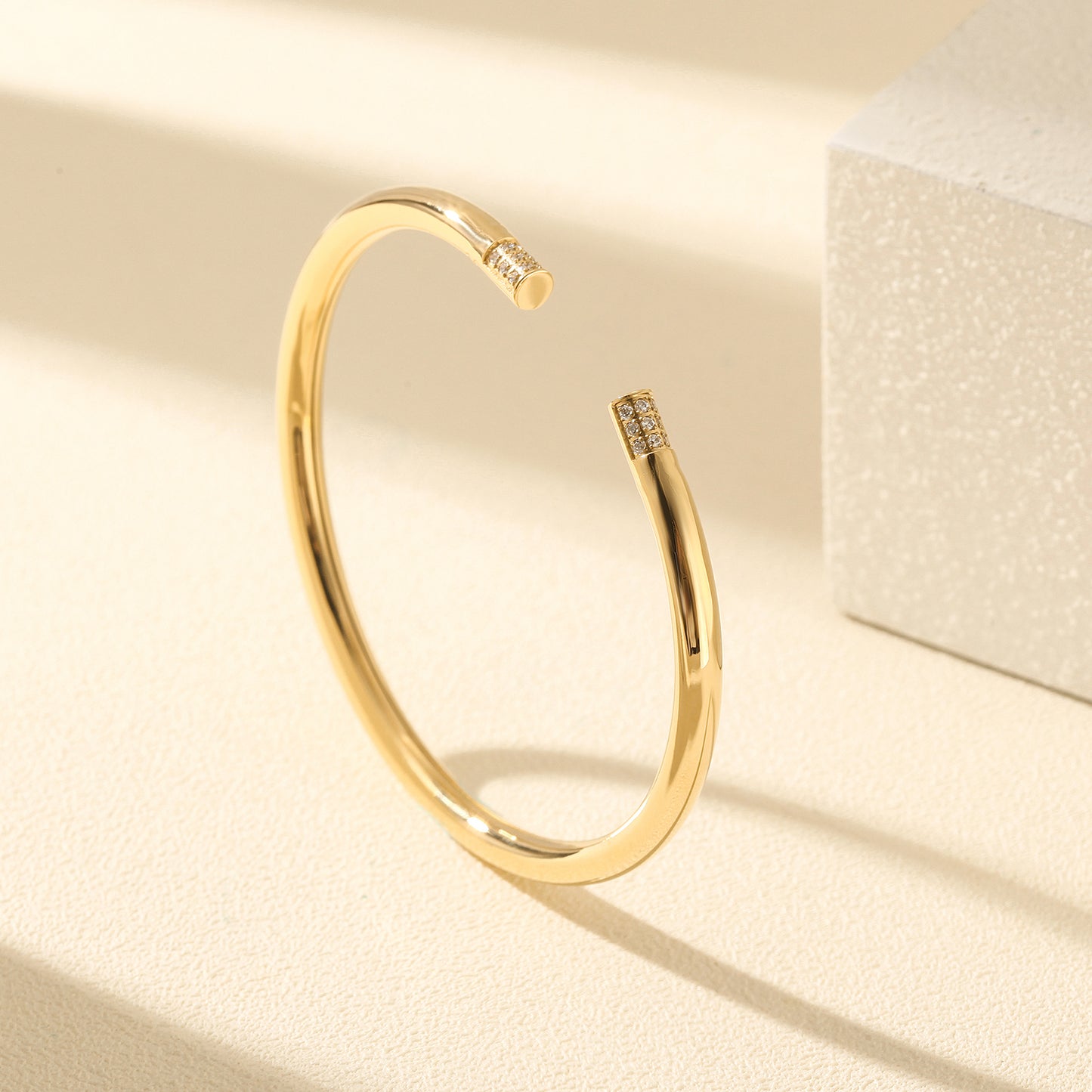 Stainless steel C-shaped smooth surface bracelet-NSB1824ST