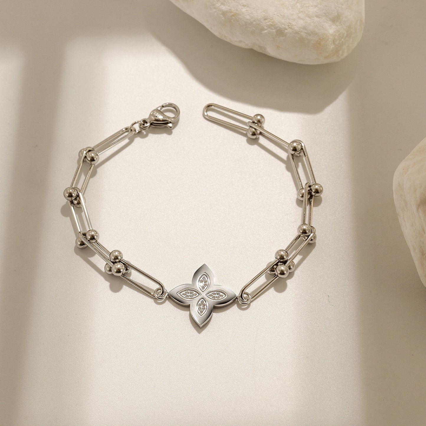 Stainless steel buckle flower bracelet-NSB1830STWGZD
