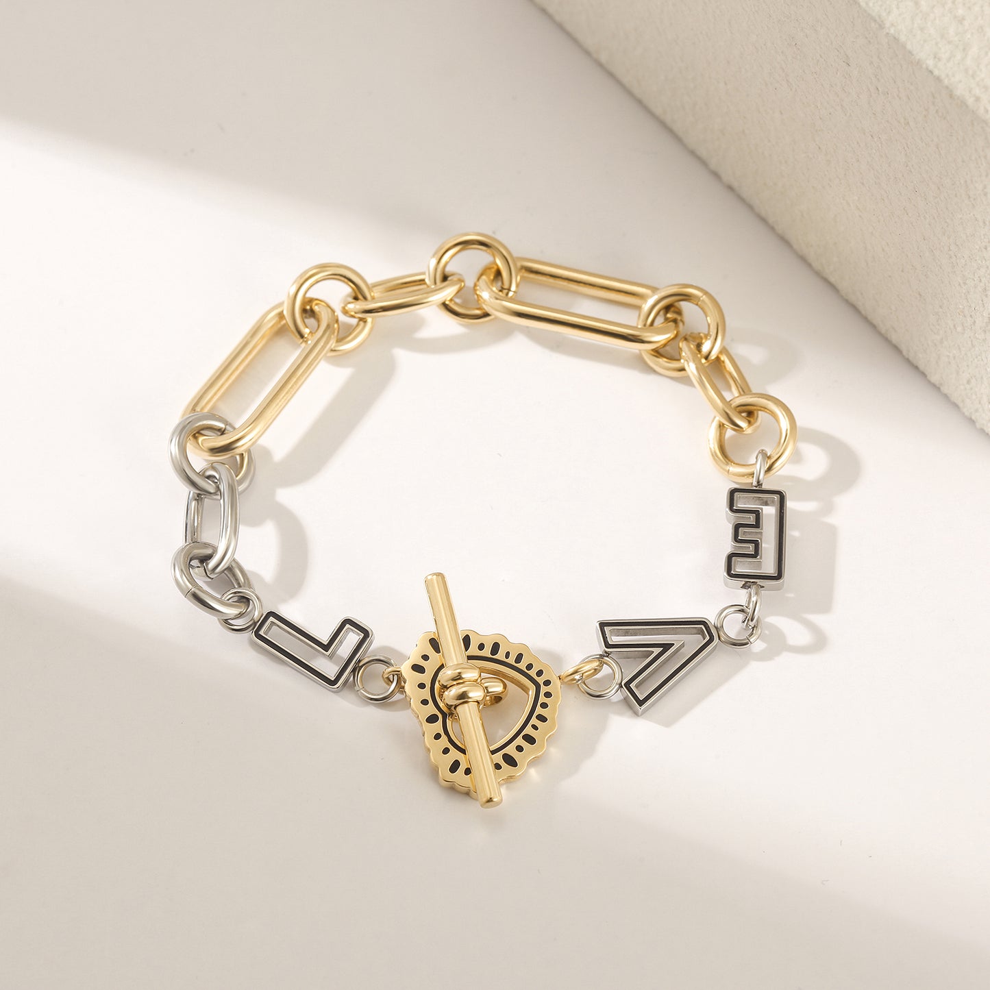 Intermediate color LOVE bracelet-NSB1832STGC