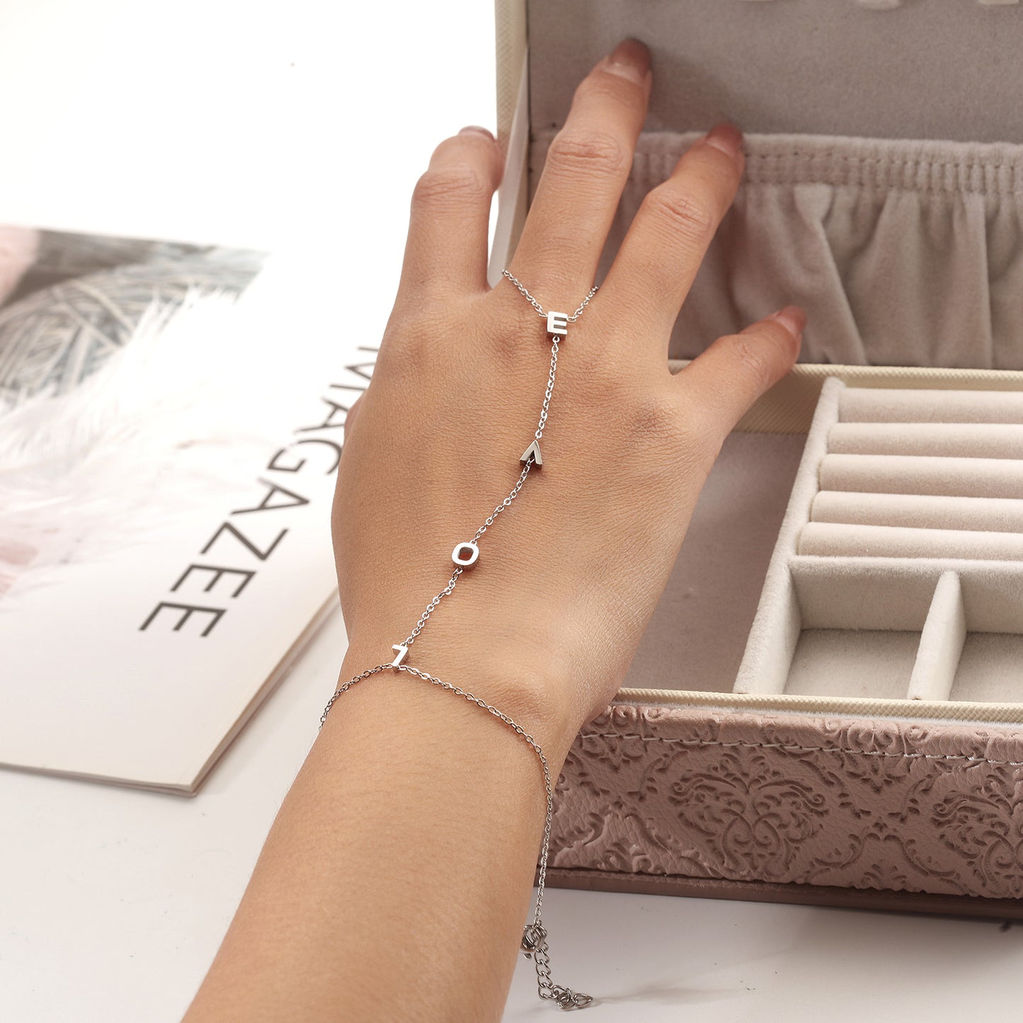 Chain letter LOVE bracelet-NSB1902STWG