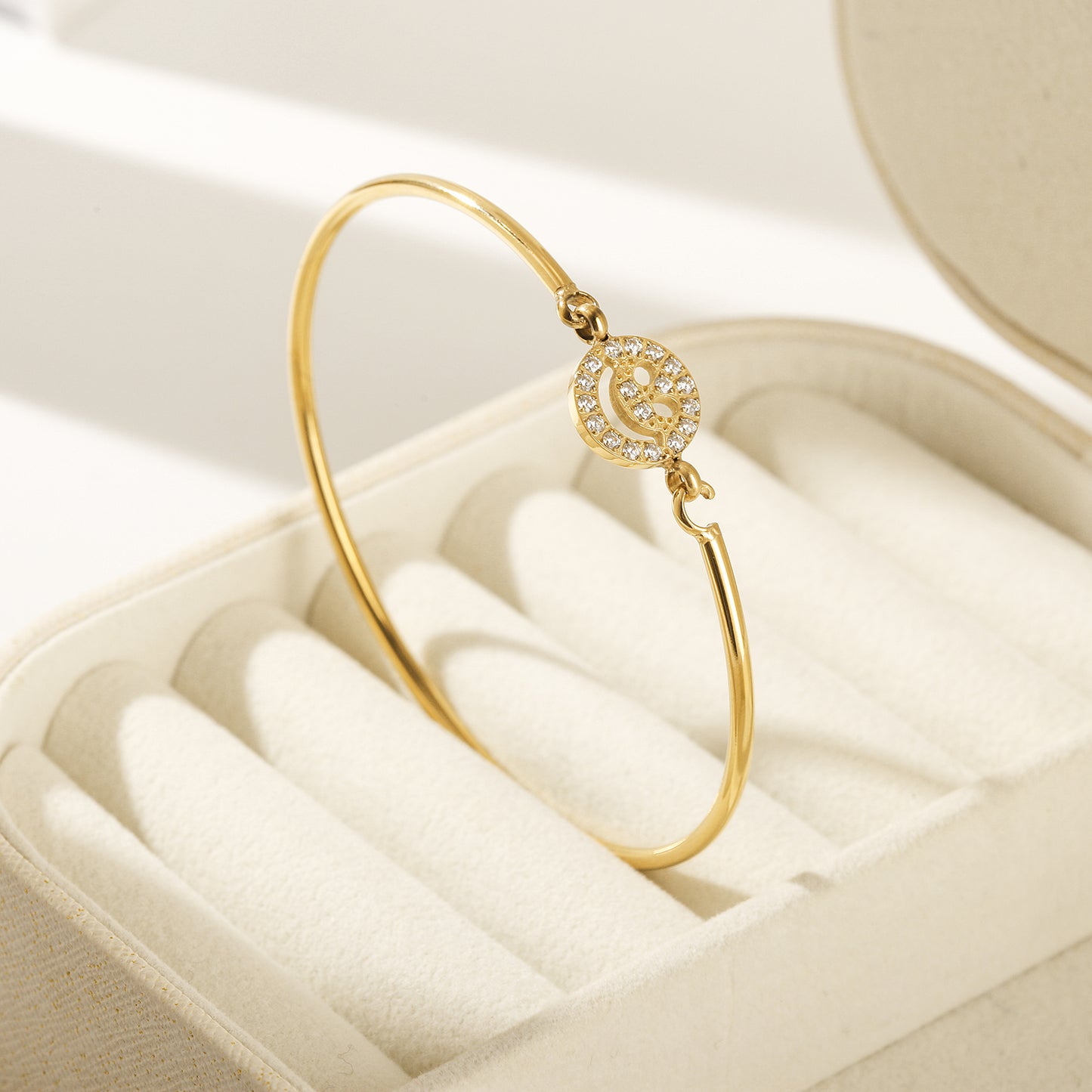 Circle smiley face full diamond bracelet-NSB1904STGCZD