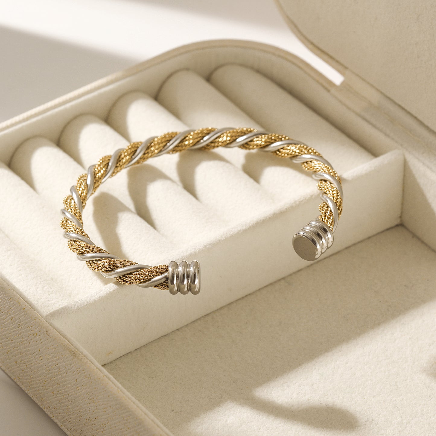 Cable C-type bracelet-NSB1907ST