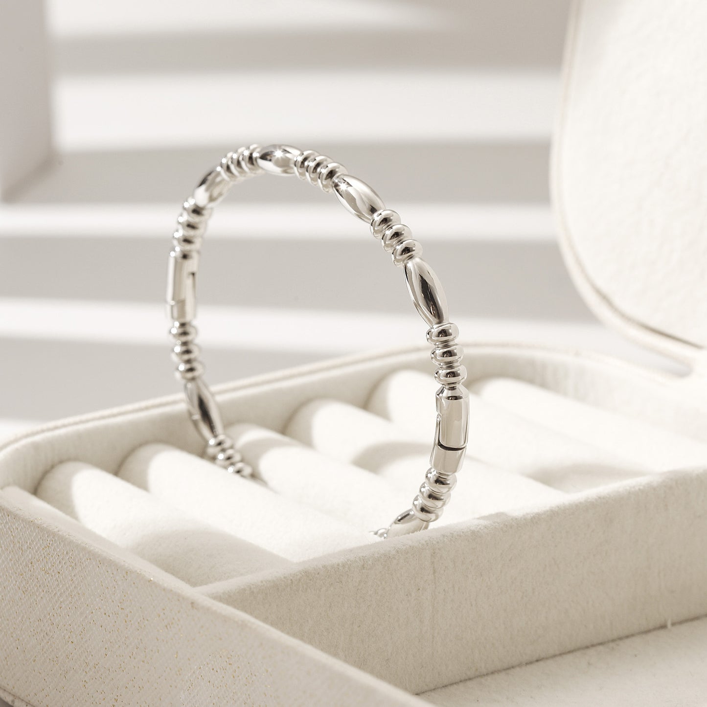 Silver stainless steel bracelet-NSB1914STWG
