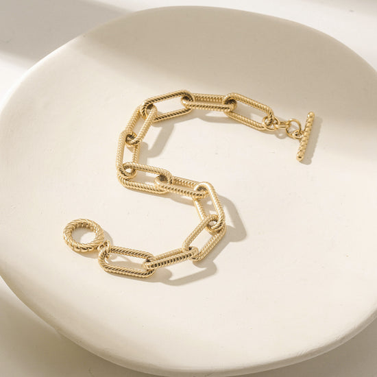 Golden buckle hollow bracelet-NSB1918STGC-7