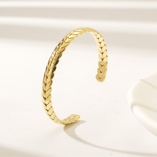 Golden Feather C-shaped Bracelet-NSB1927STGC