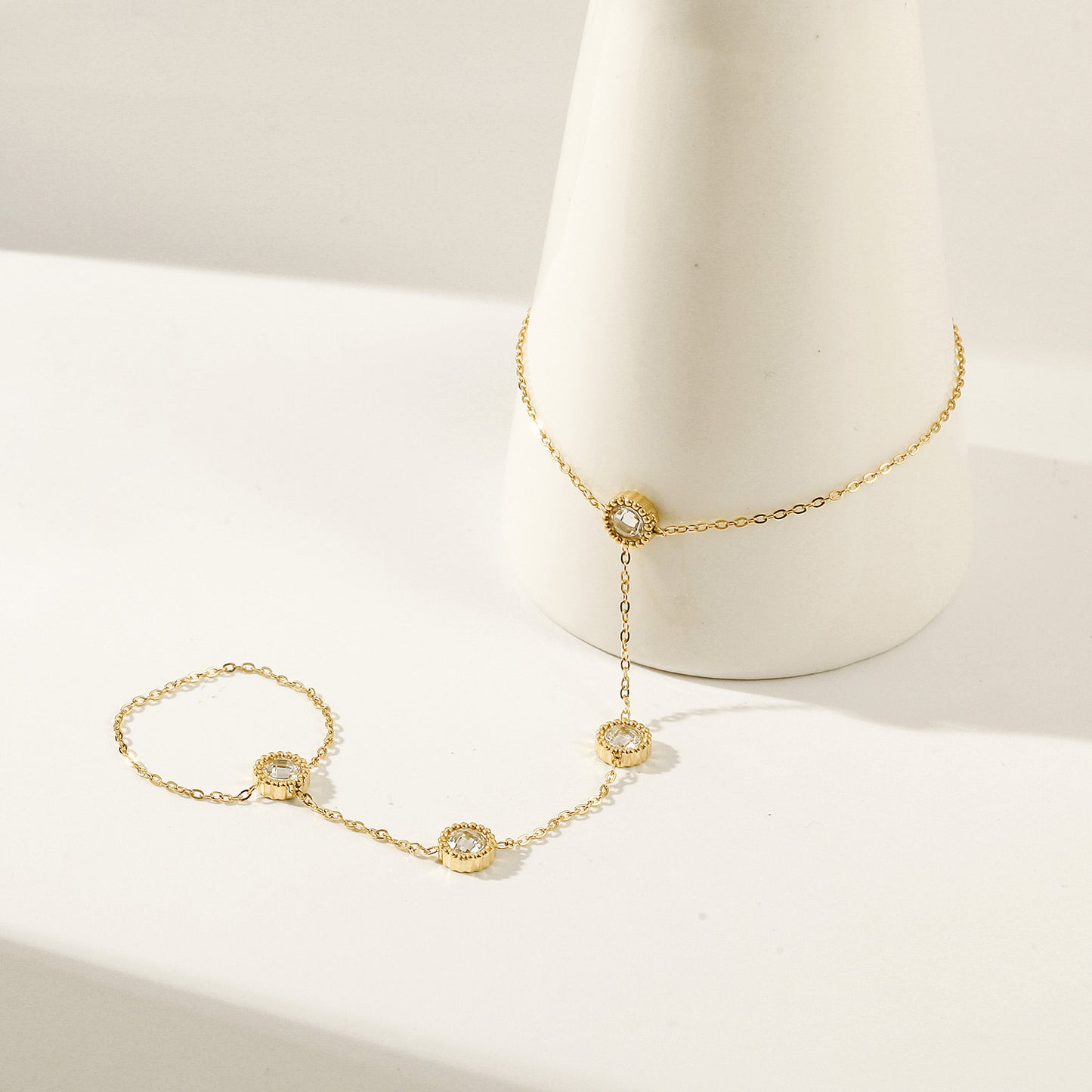 Golden Chain Circle Bracelet-NSB1932STGCZD