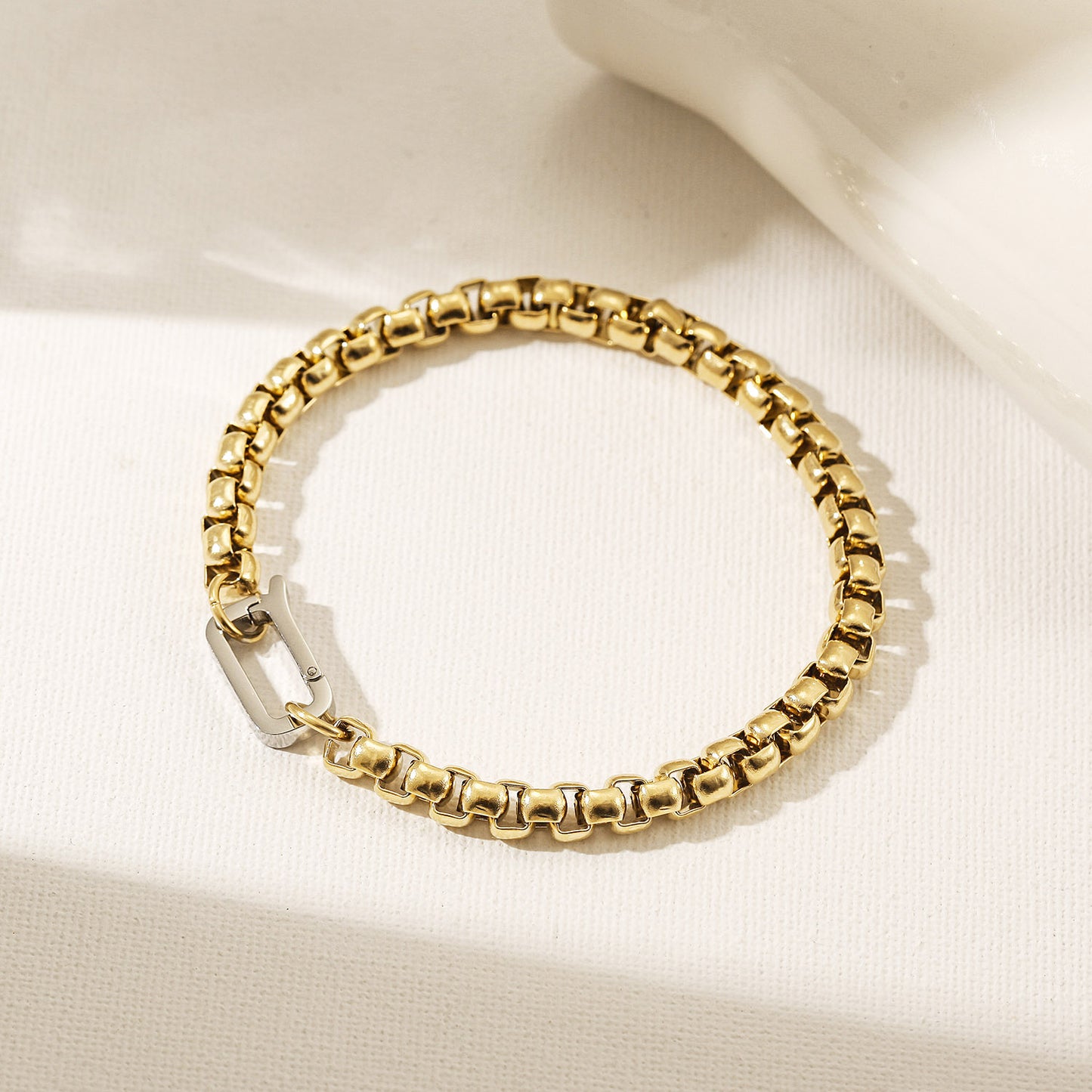 Golden hollow bracelet-NSB1942STGC-L-8