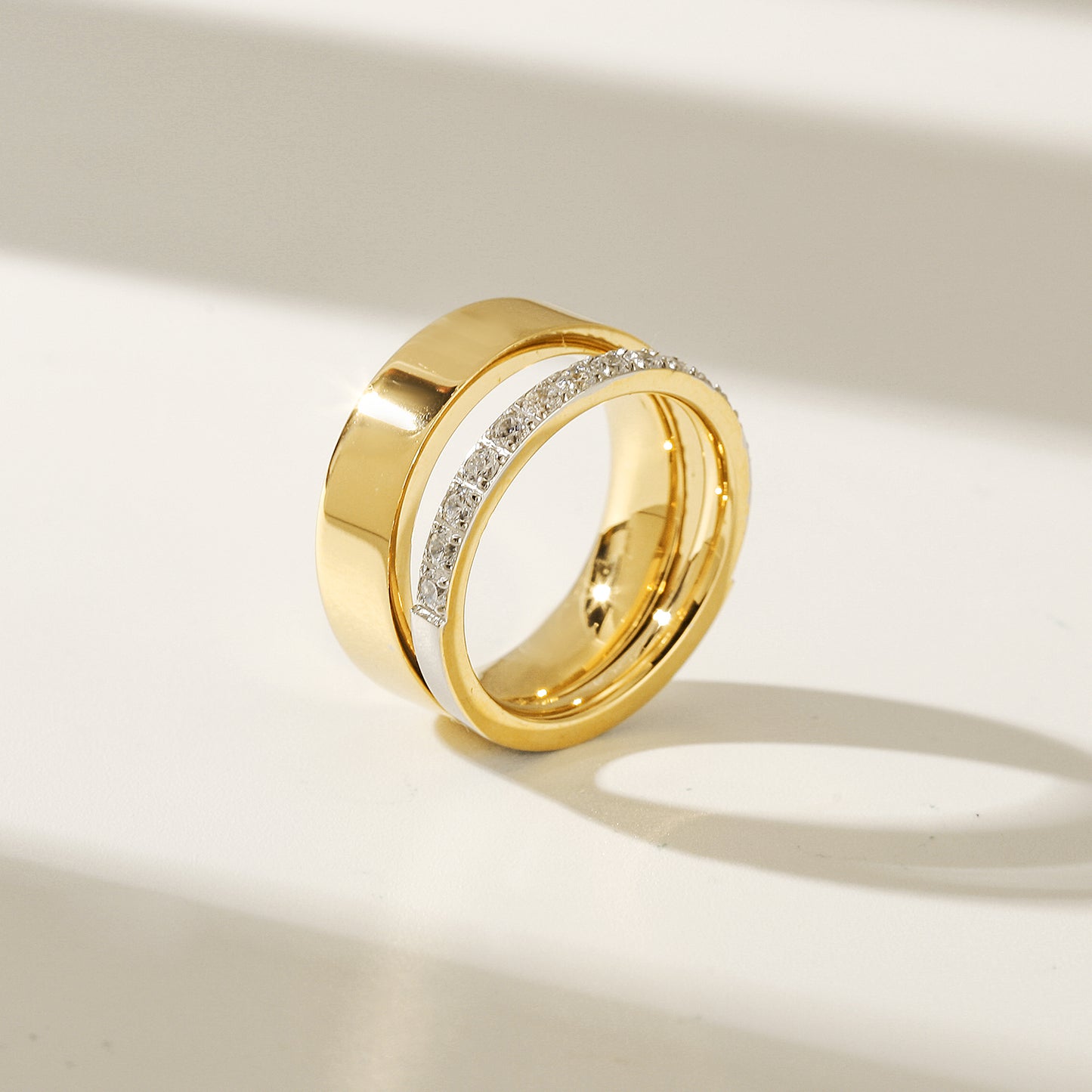 Golden hollowed out zircon ring-NSR203STGCZD