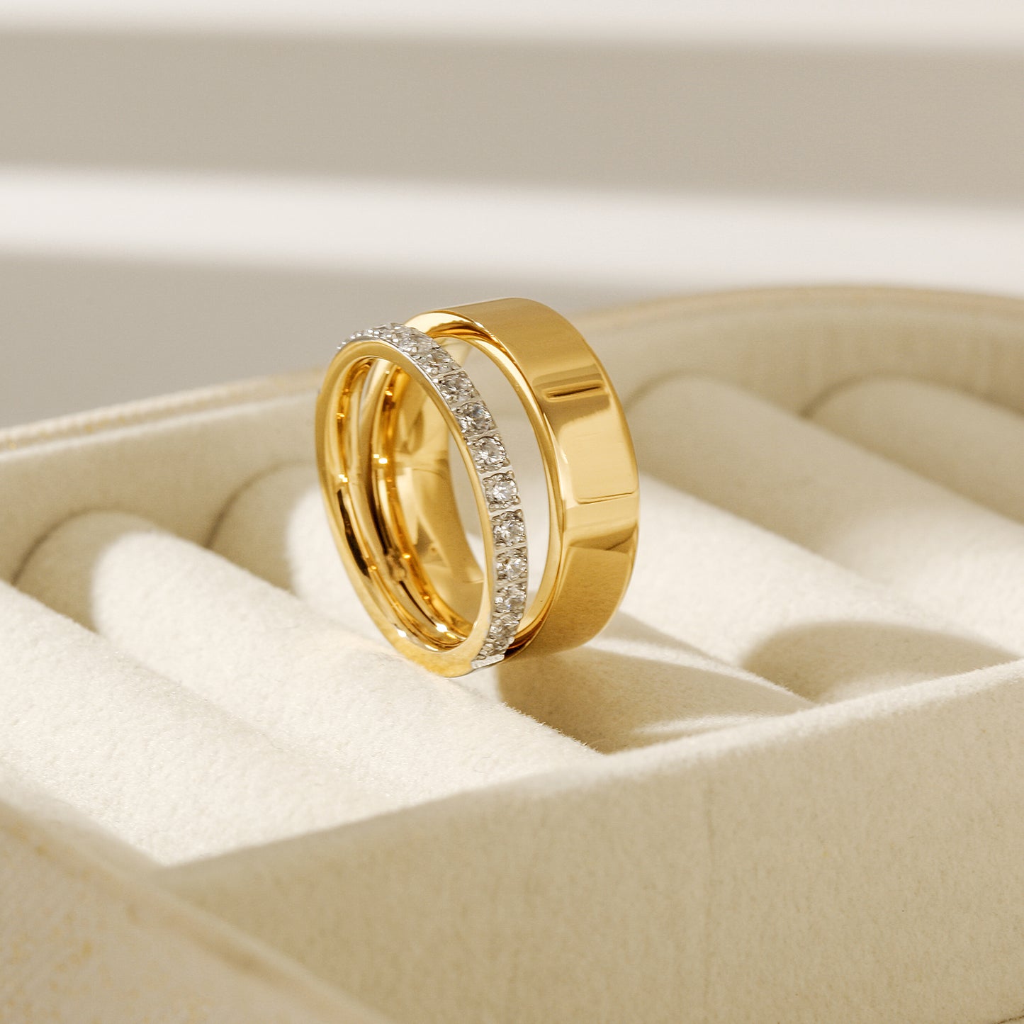 Golden hollowed out zircon ring-NSR203STGCZD