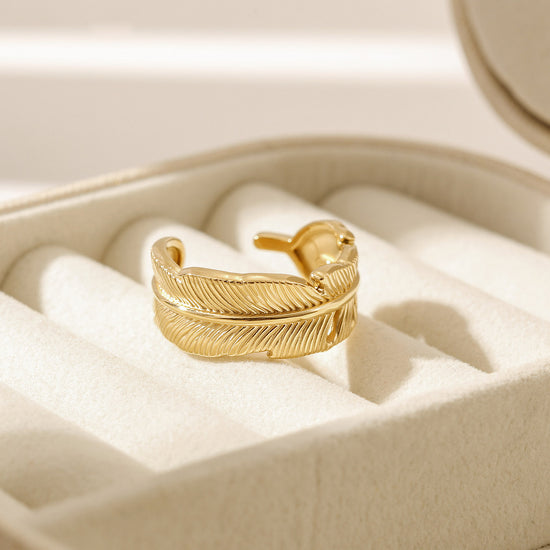 Twisted Leaf Ring-NSR238STGC