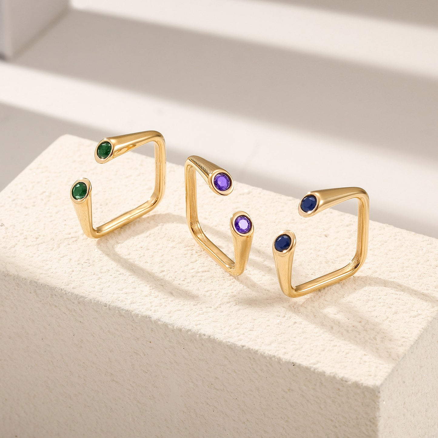 Creative Square Zircon Ring-NSR241STGCVIZD