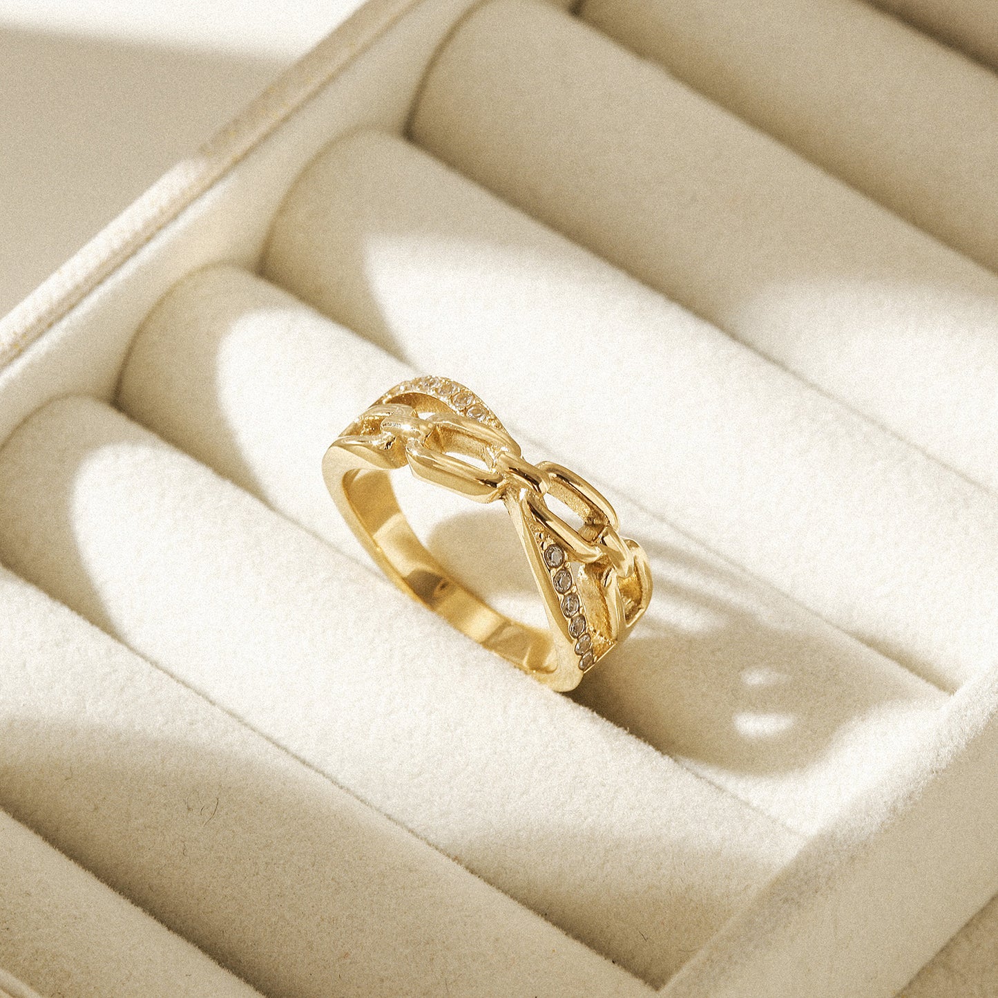 Chain Cross Ring-NSR243STGC