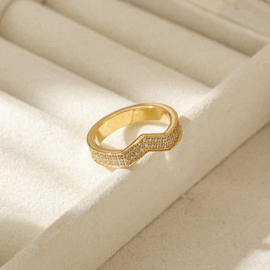 Love Diamond Ring-NSR247STGC