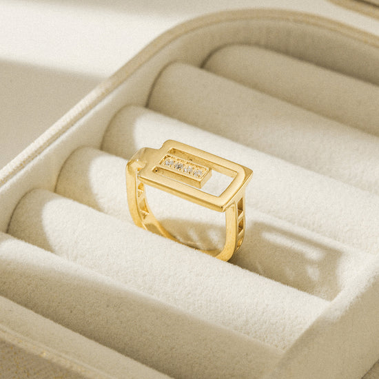 Creative G-shaped ring-NSR252STGCZD