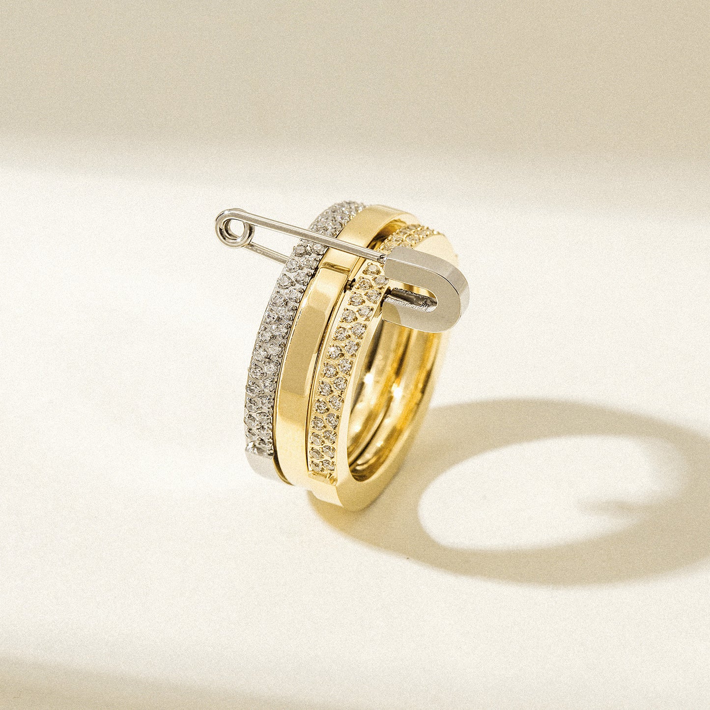 Intermediate color pin ring-NSR253STMCZD