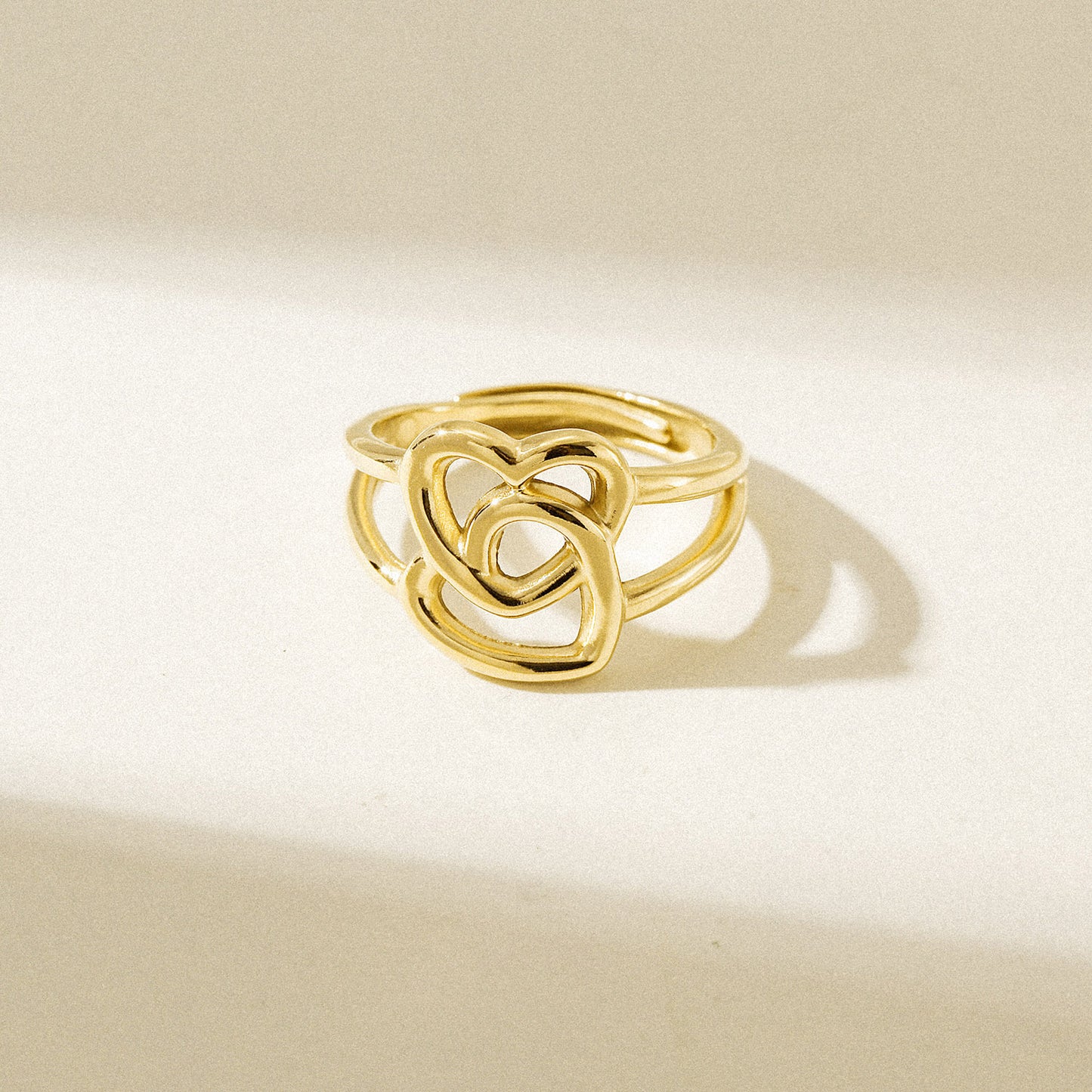Two heart-shaped hollow rings-NSR256STGC
