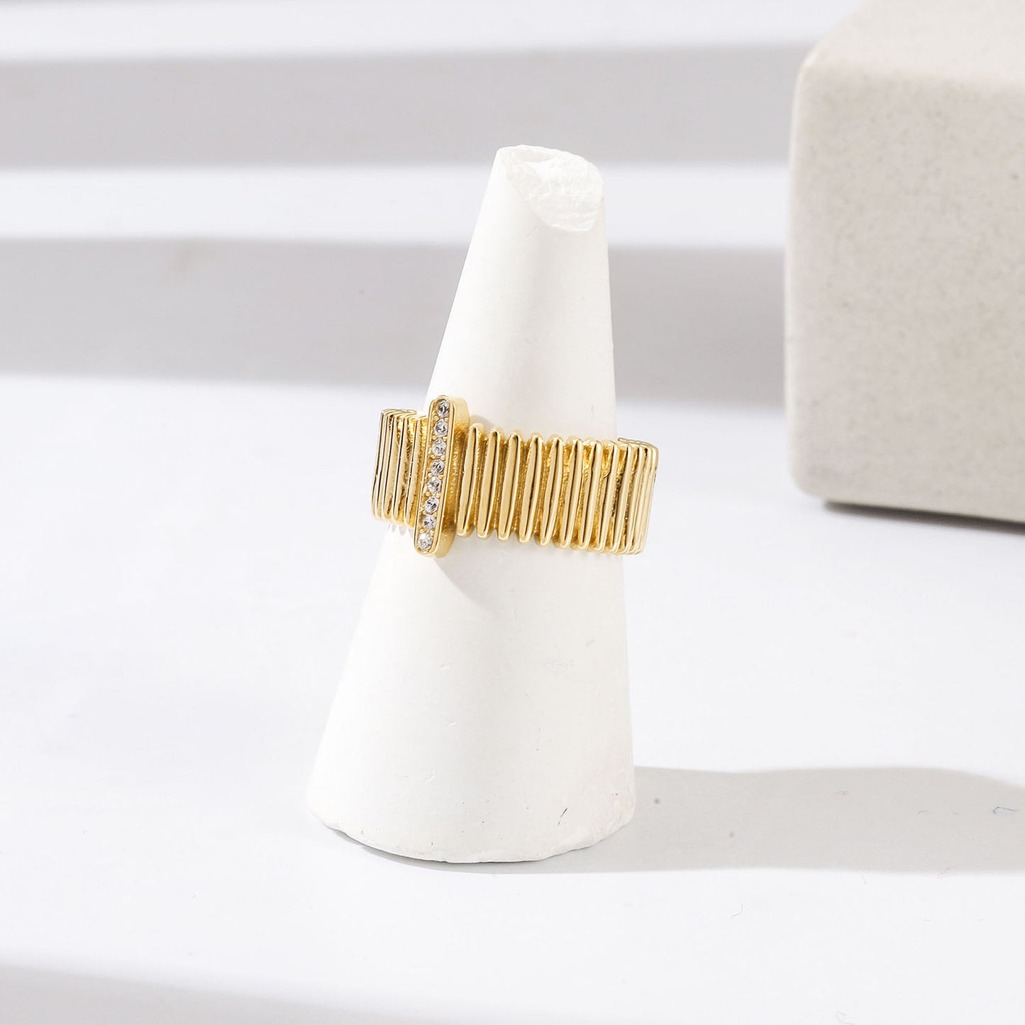 Vintage Gold Ring with Zircon Inlay