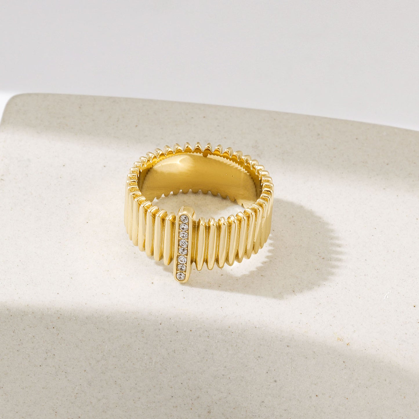Vintage Gold Ring with Zircon Inlay