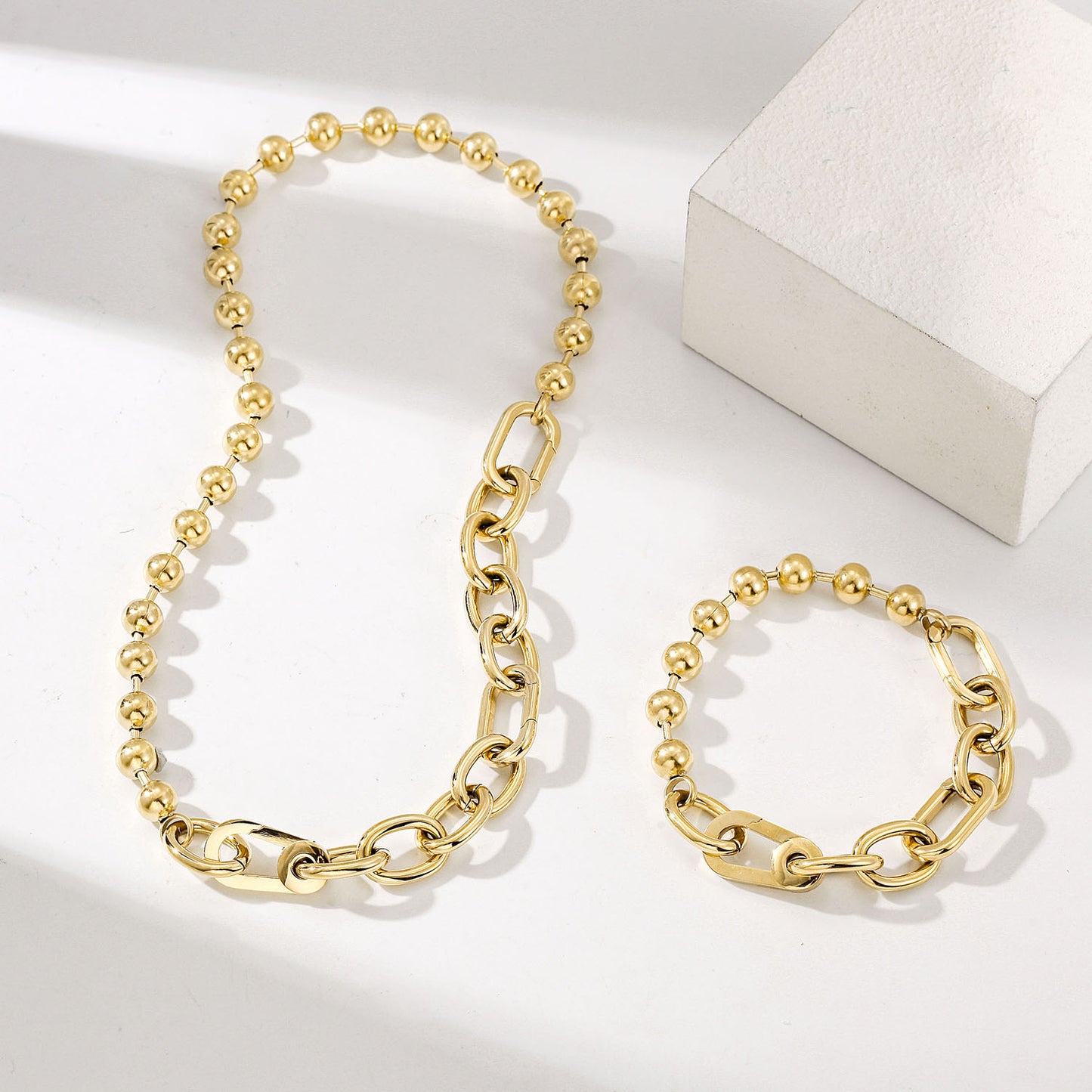 Gold Bold Link & Bead Necklace