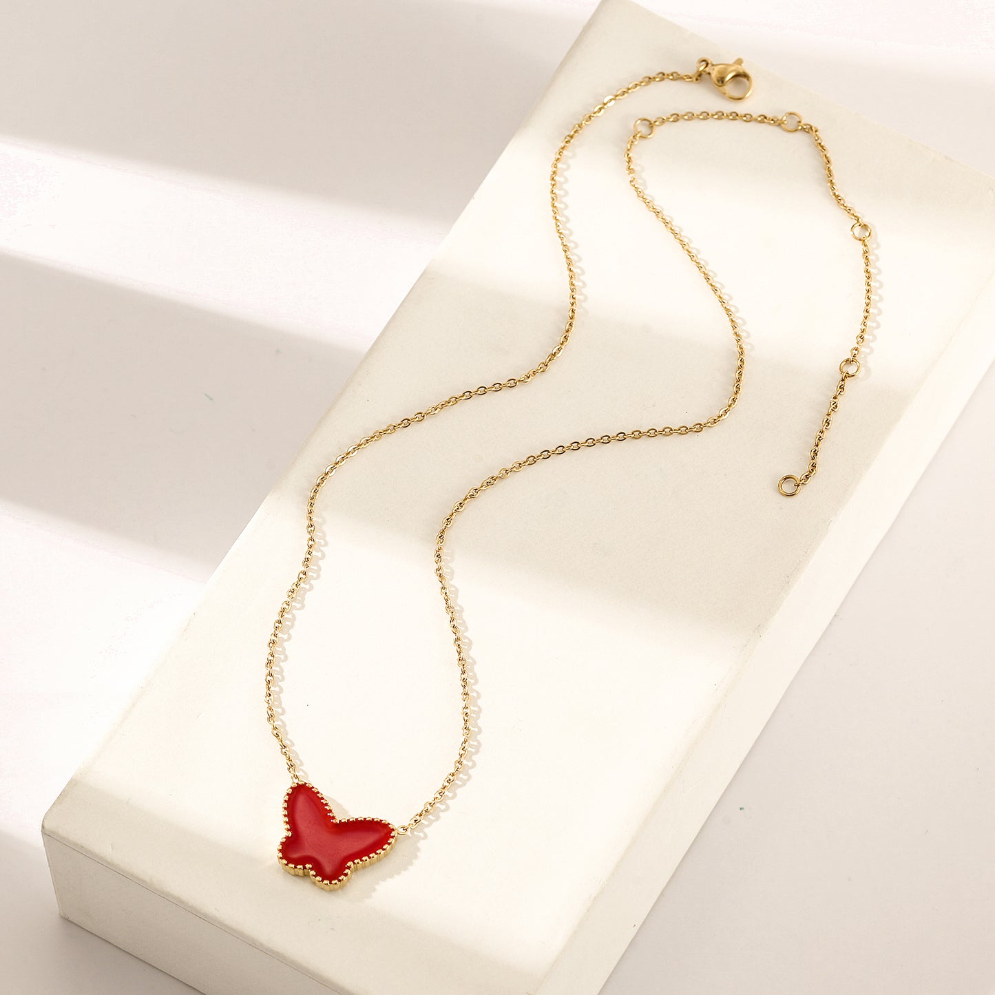 Red Butterfly Necklace-NSSN794STGCRD