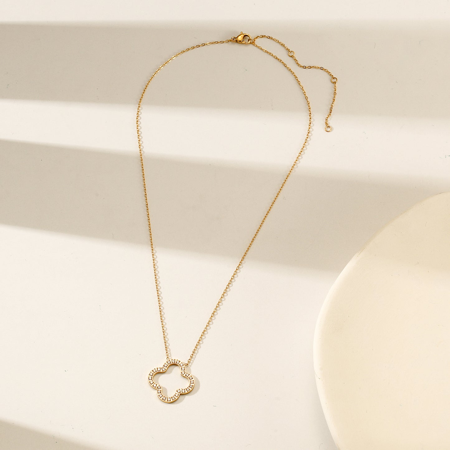 Zircon flower hollow necklace-NSSN815STGCZD
