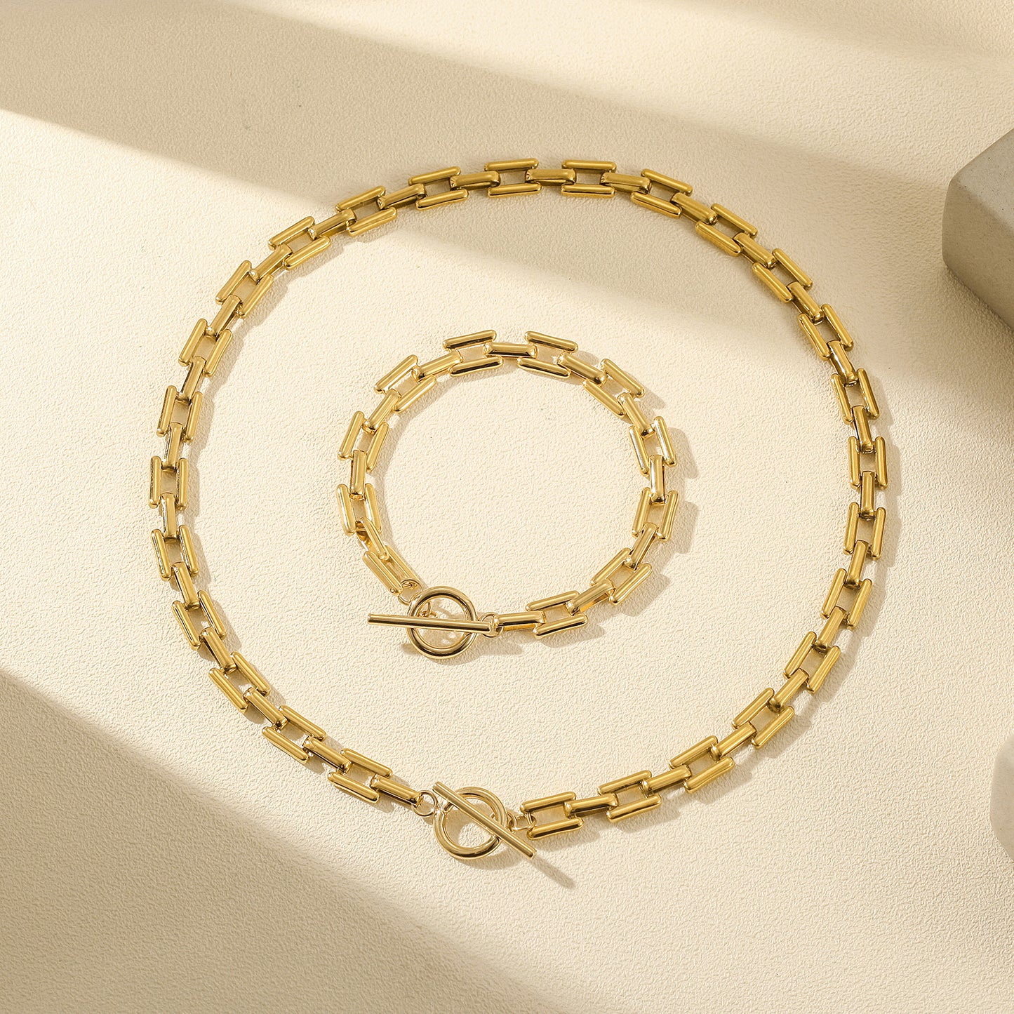 14k Gold Lock Square Necklace