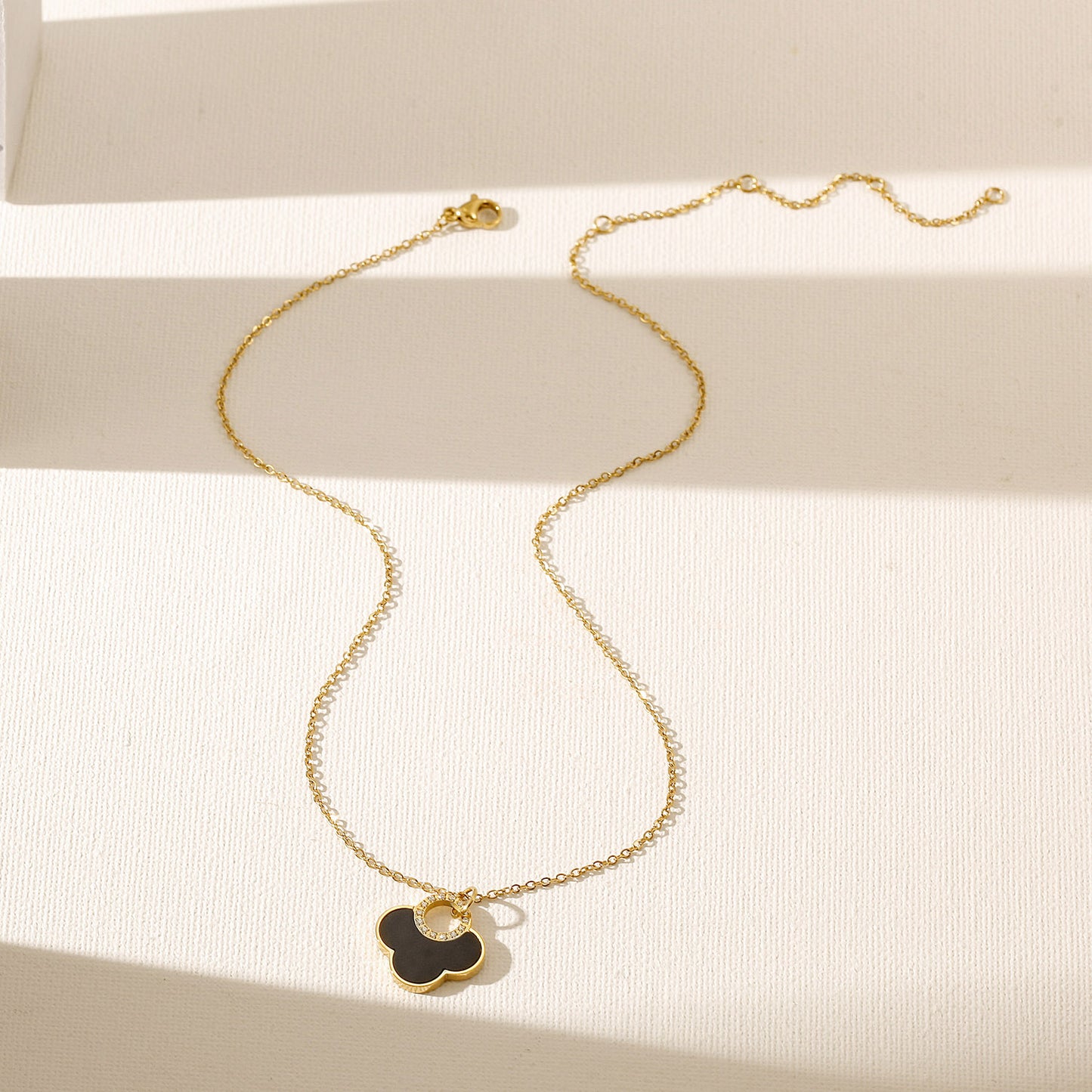 Flowers Pendant Necklace - NSSN924STGCBK