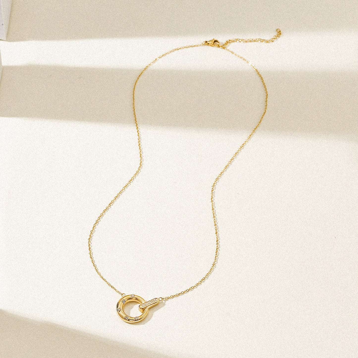Q-Shape-CZ-Necklace-NSSN952STGC