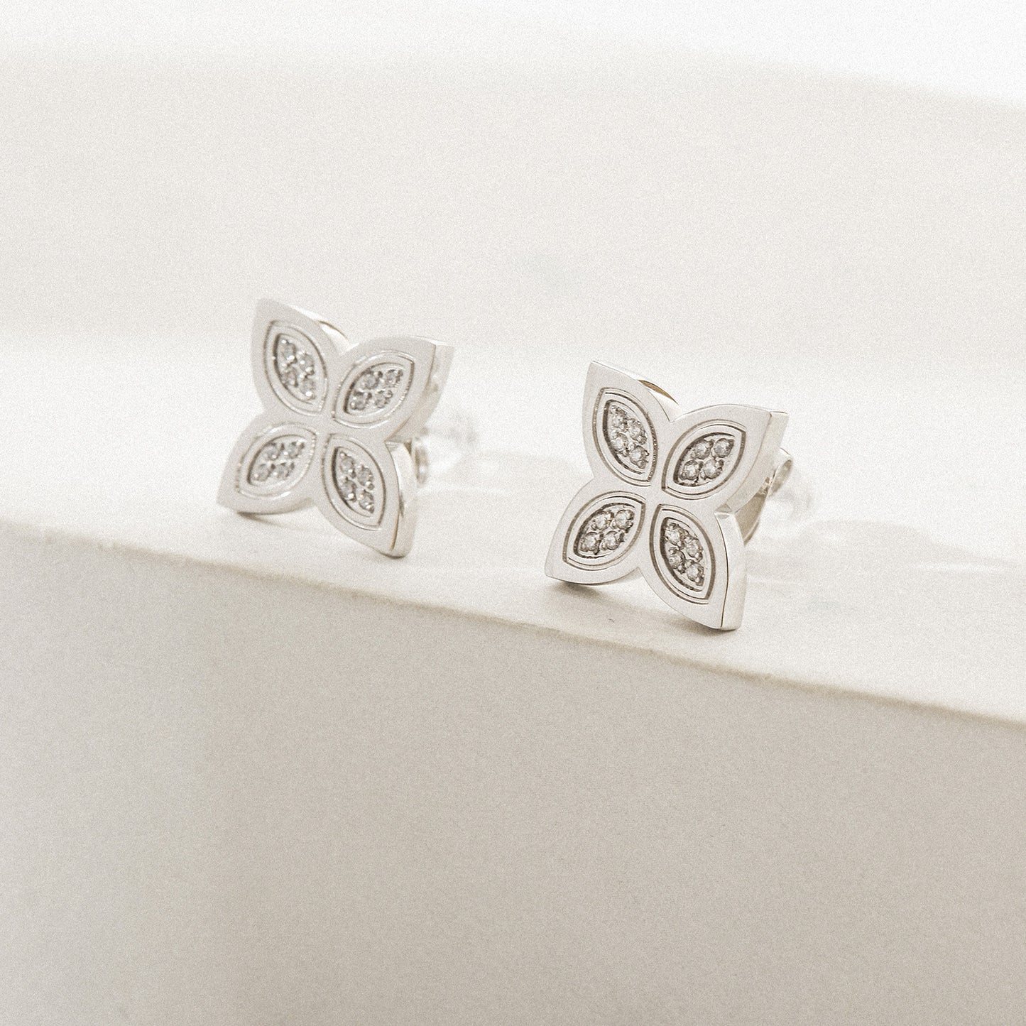 Four leaf clover zircon earrings-SCE393STWGZD