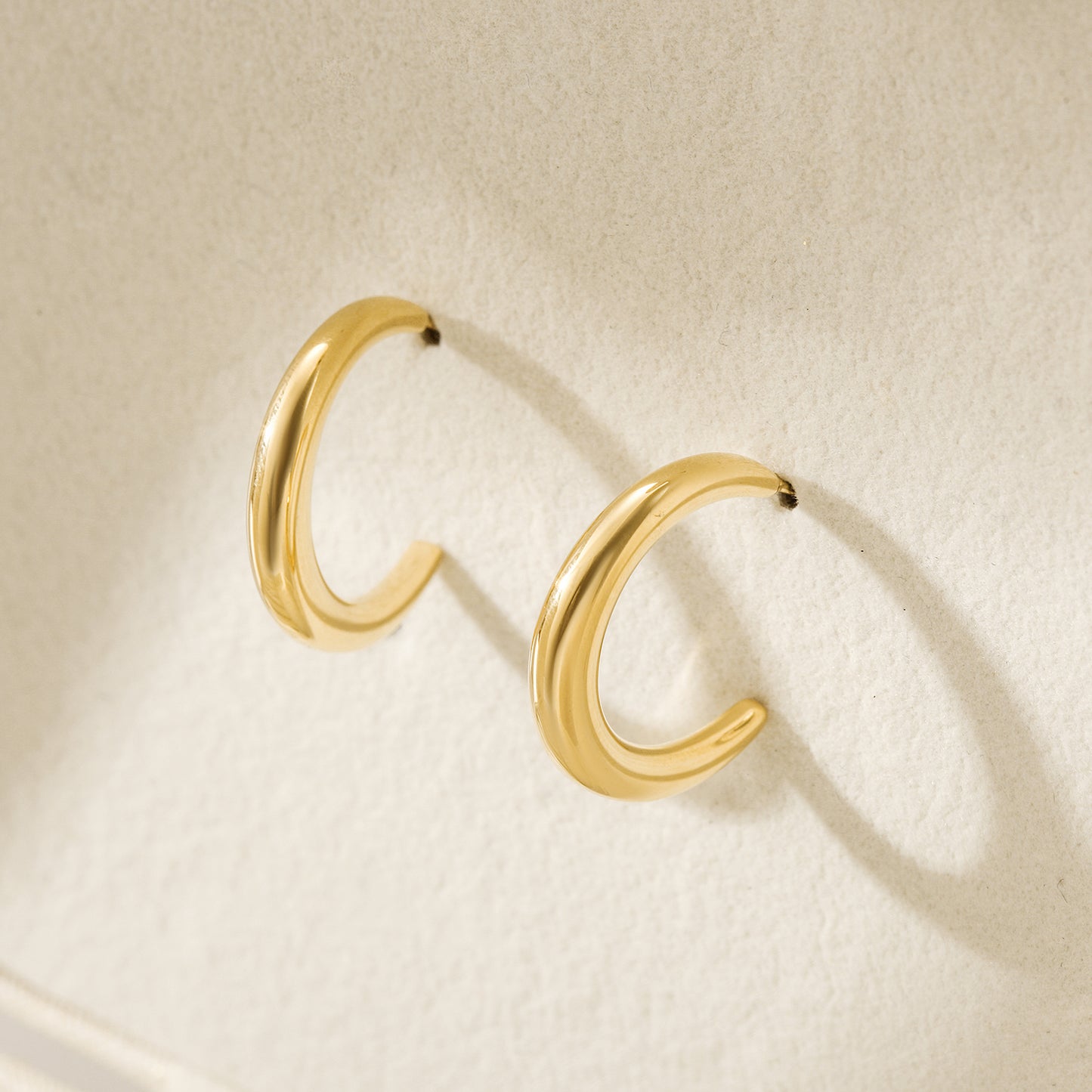 C-shaped zircon earrings-SCE413STGCZD
