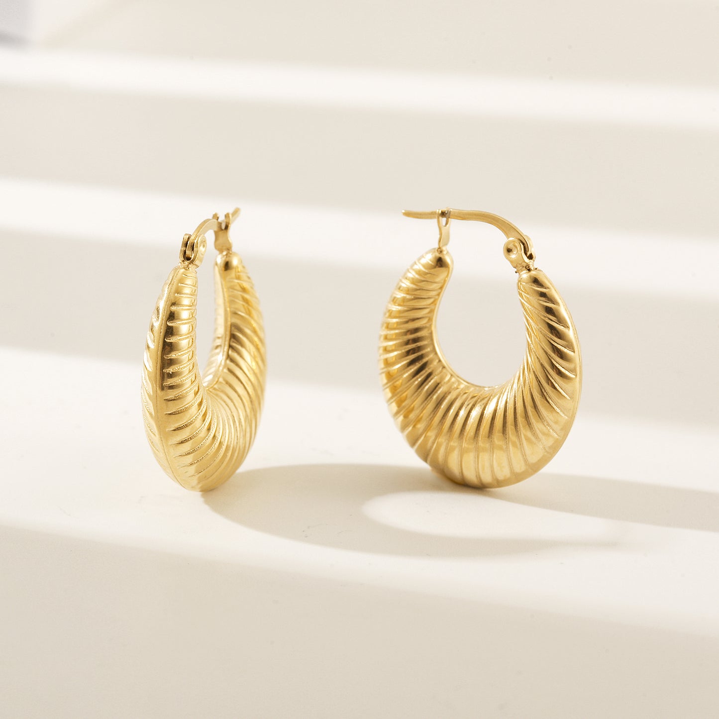 Cable C-shaped earrings-SCE453STGC